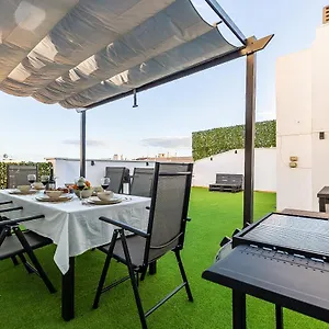https://tico-deluxe-con-solarium-homeabroad-apartments.hotelsinnerja.org